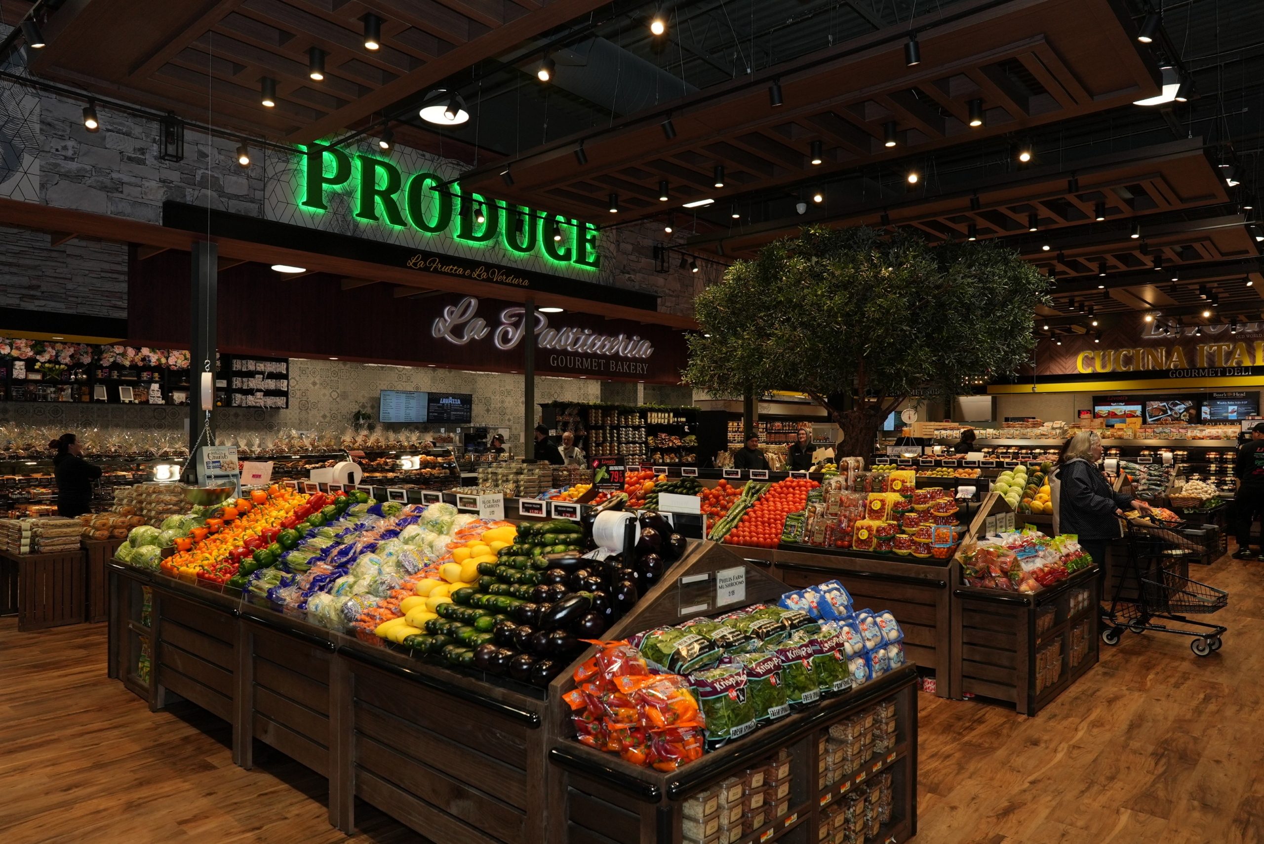 Livoti's fresh produce department