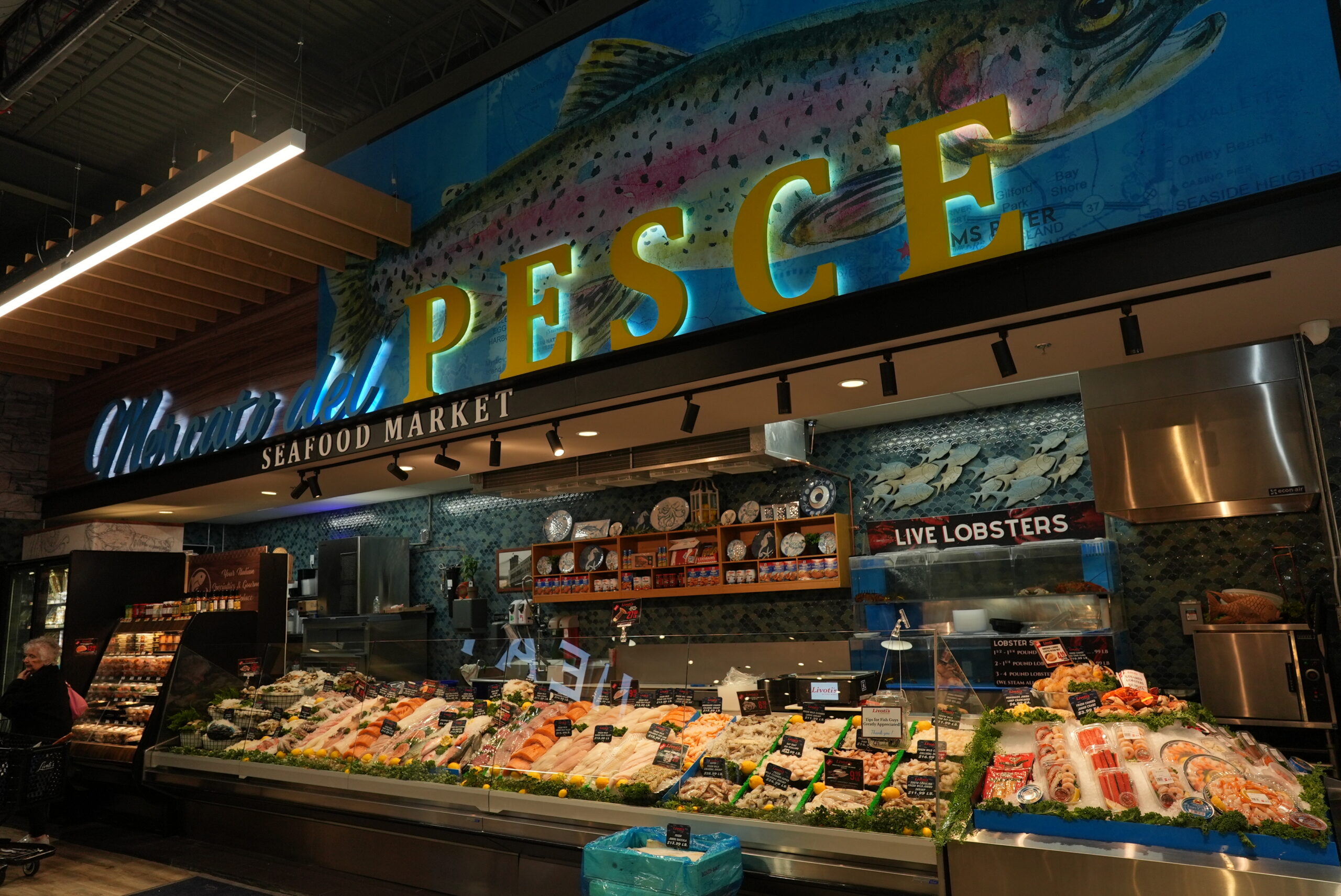 Livoti's Old World Market fresh seafood counter